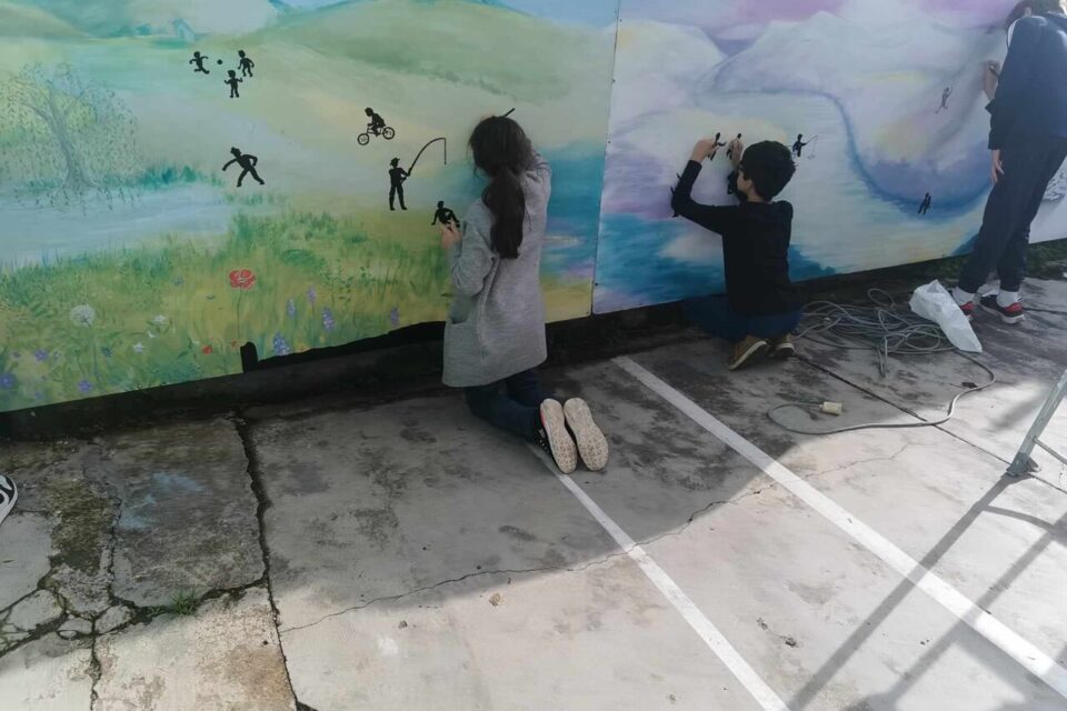 Marmande : une oeuvre d'art créée par les enfants du foyer du chateau.accueil,.  width=